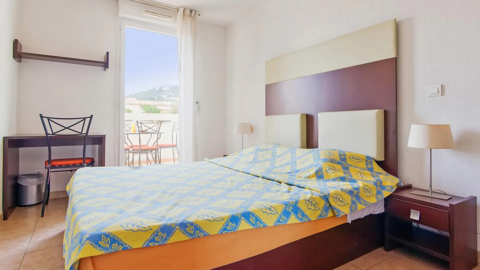 Comfort Aparthotel Six-Fours Six-Fours-les-Plages 3*,  Franciaország