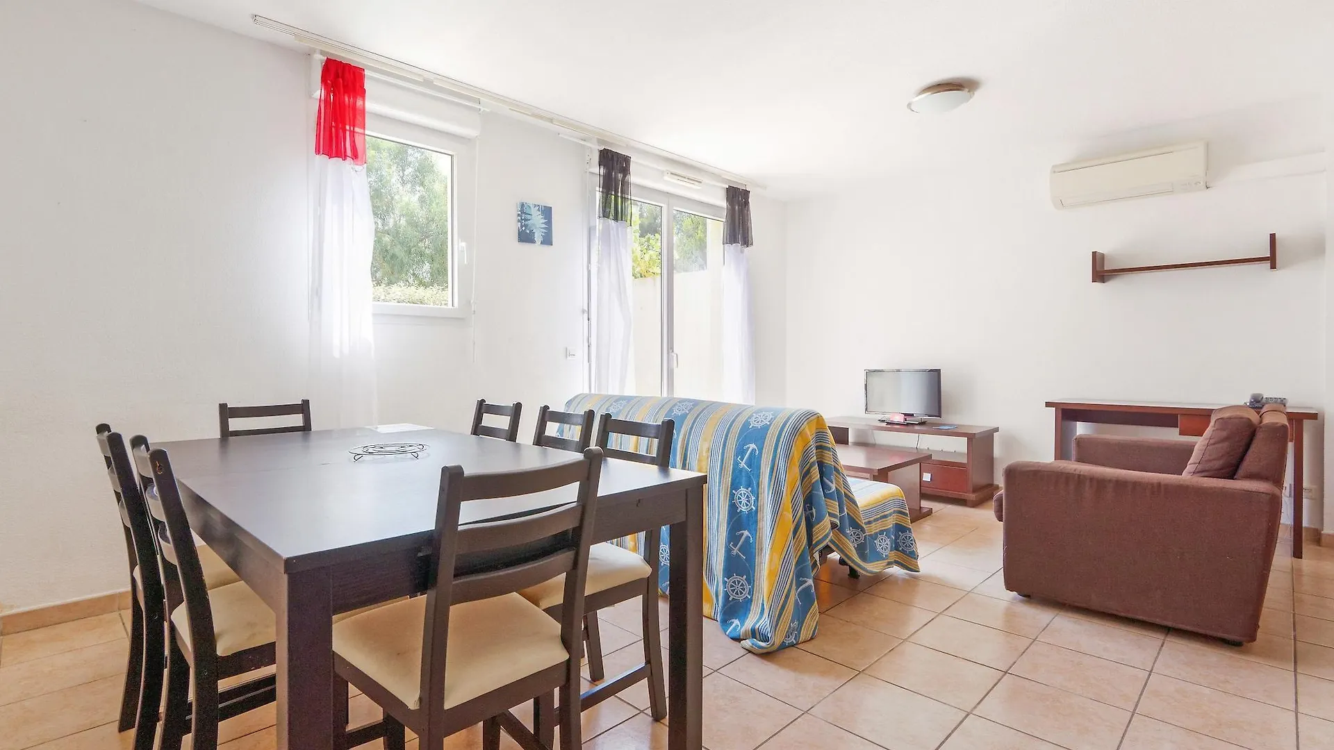 Szálloda Comfort Aparthotel Six-Fours Six-Fours-les-Plages