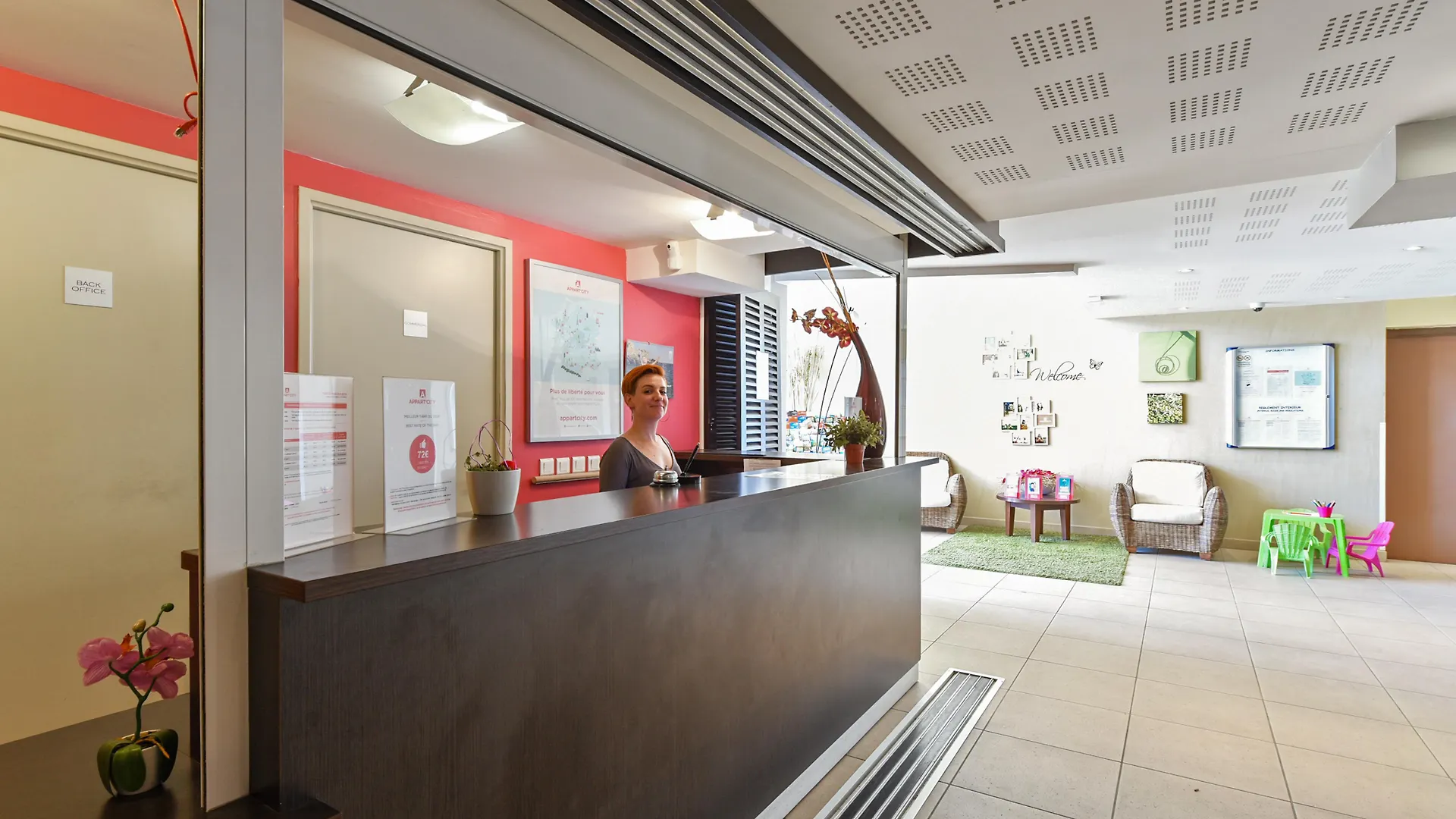 Comfort Aparthotel Six-Fours Six-Fours-les-Plages 3*,  France