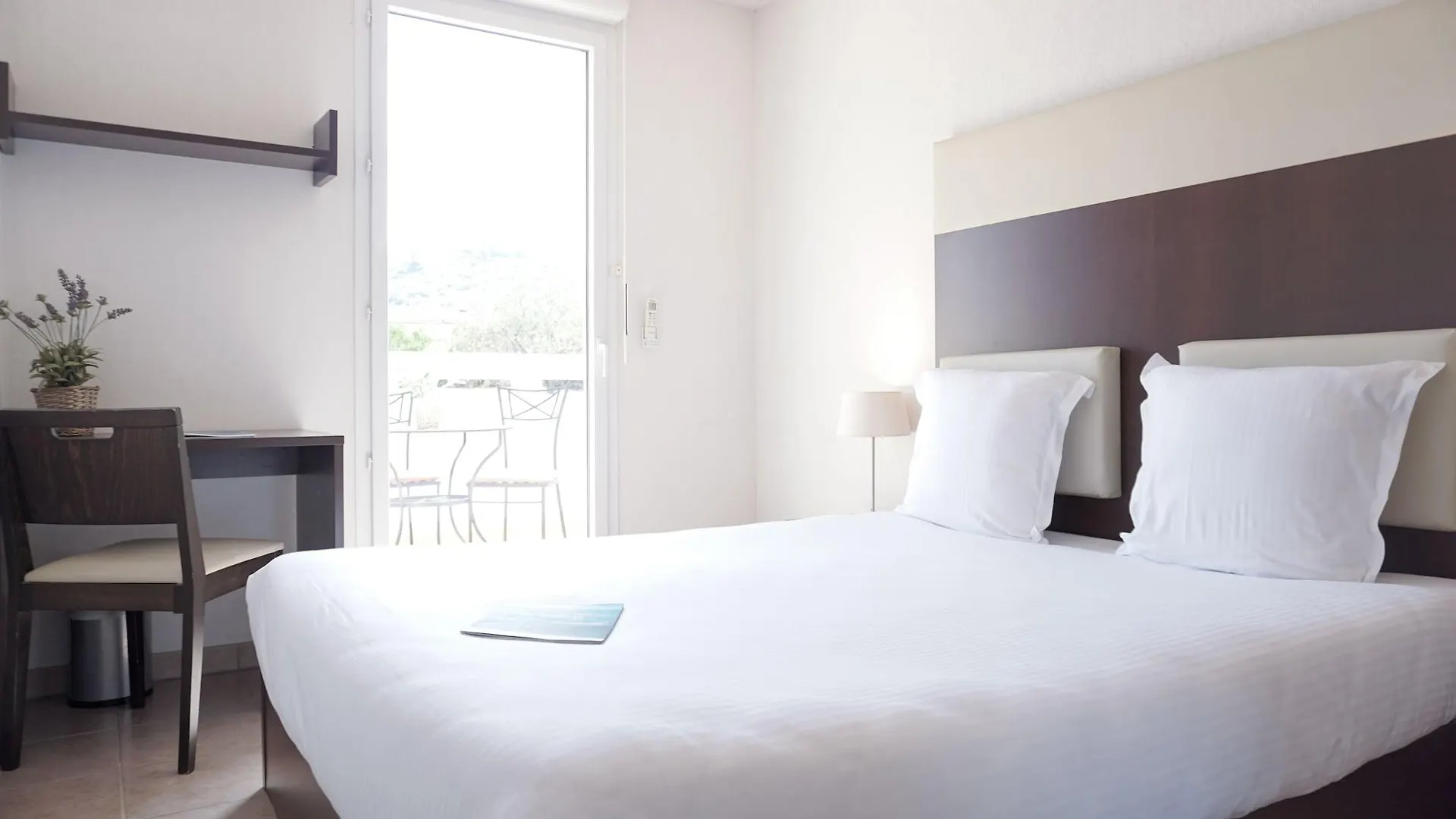 *** Szálloda Comfort Aparthotel Six-Fours Six-Fours-les-Plages Franciaország