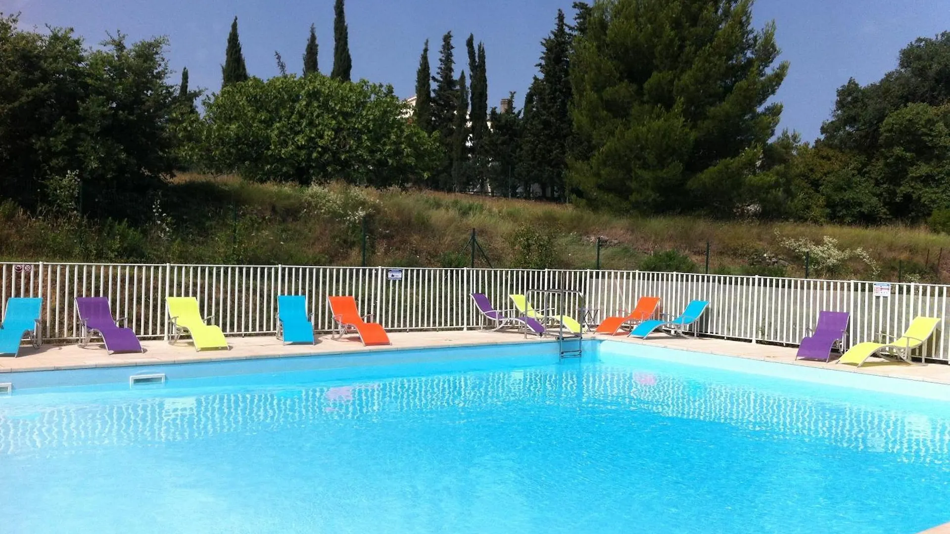 Comfort Aparthotel Six-Fours Six-Fours-les-Plages