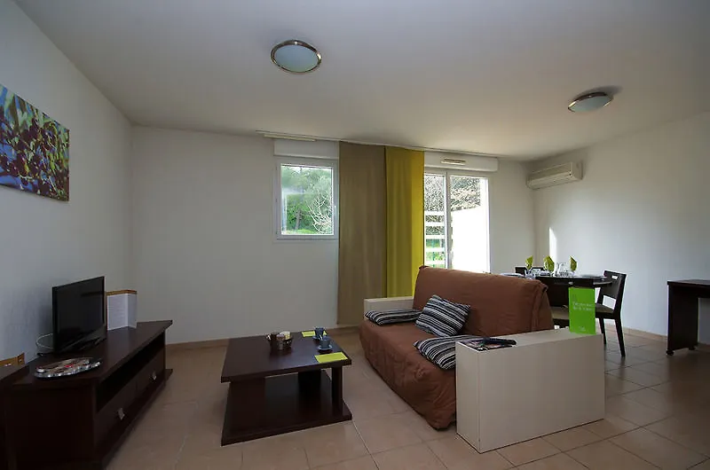 Comfort Aparthotel Six-Fours Six-Fours-les-Plages