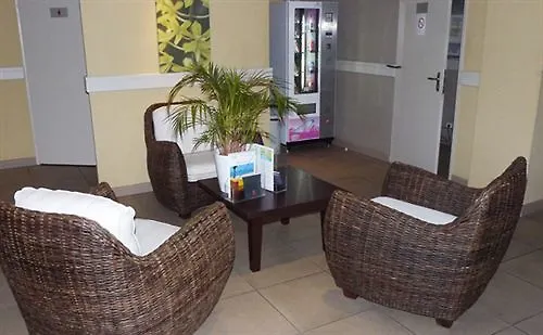 Comfort Aparthotel Six-Fours Six-Fours-les-Plages Hotel