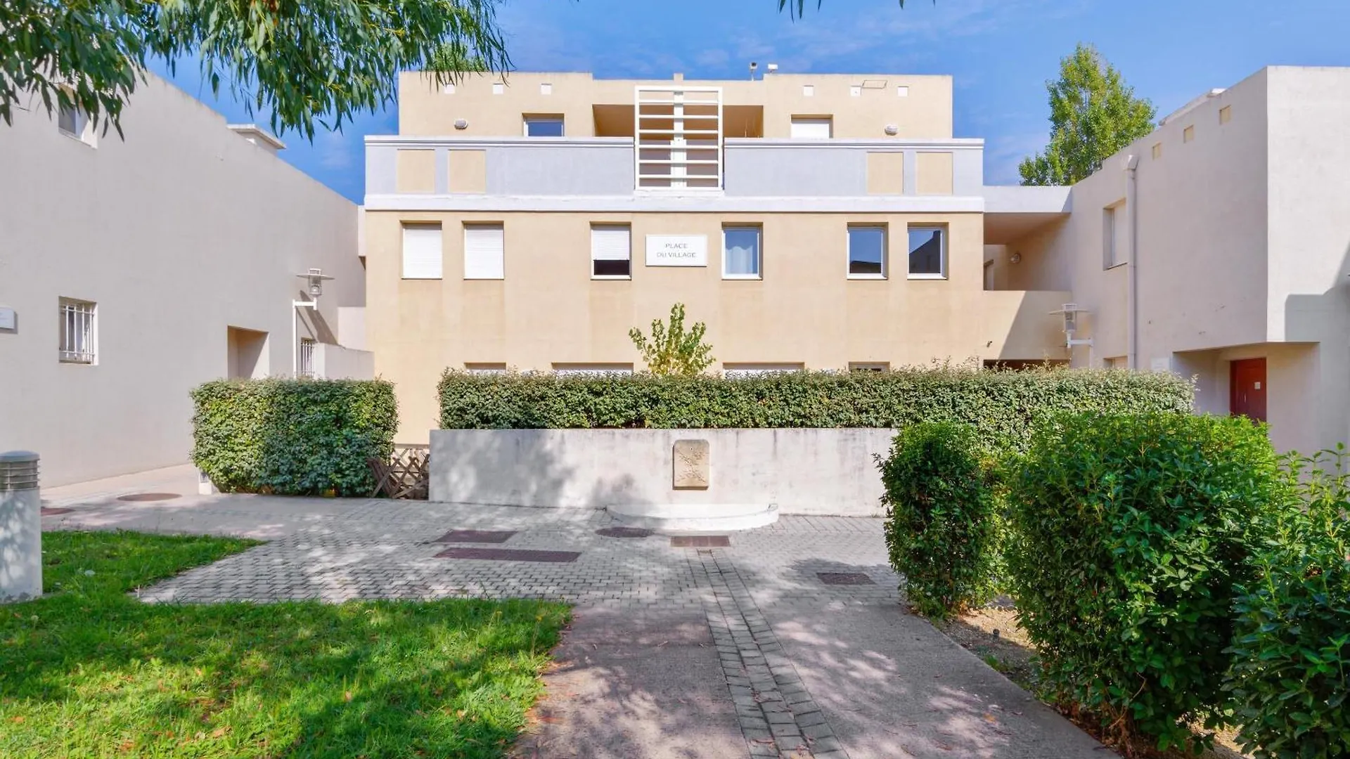Comfort Aparthotel Six-Fours Six-Fours-les-Plages
