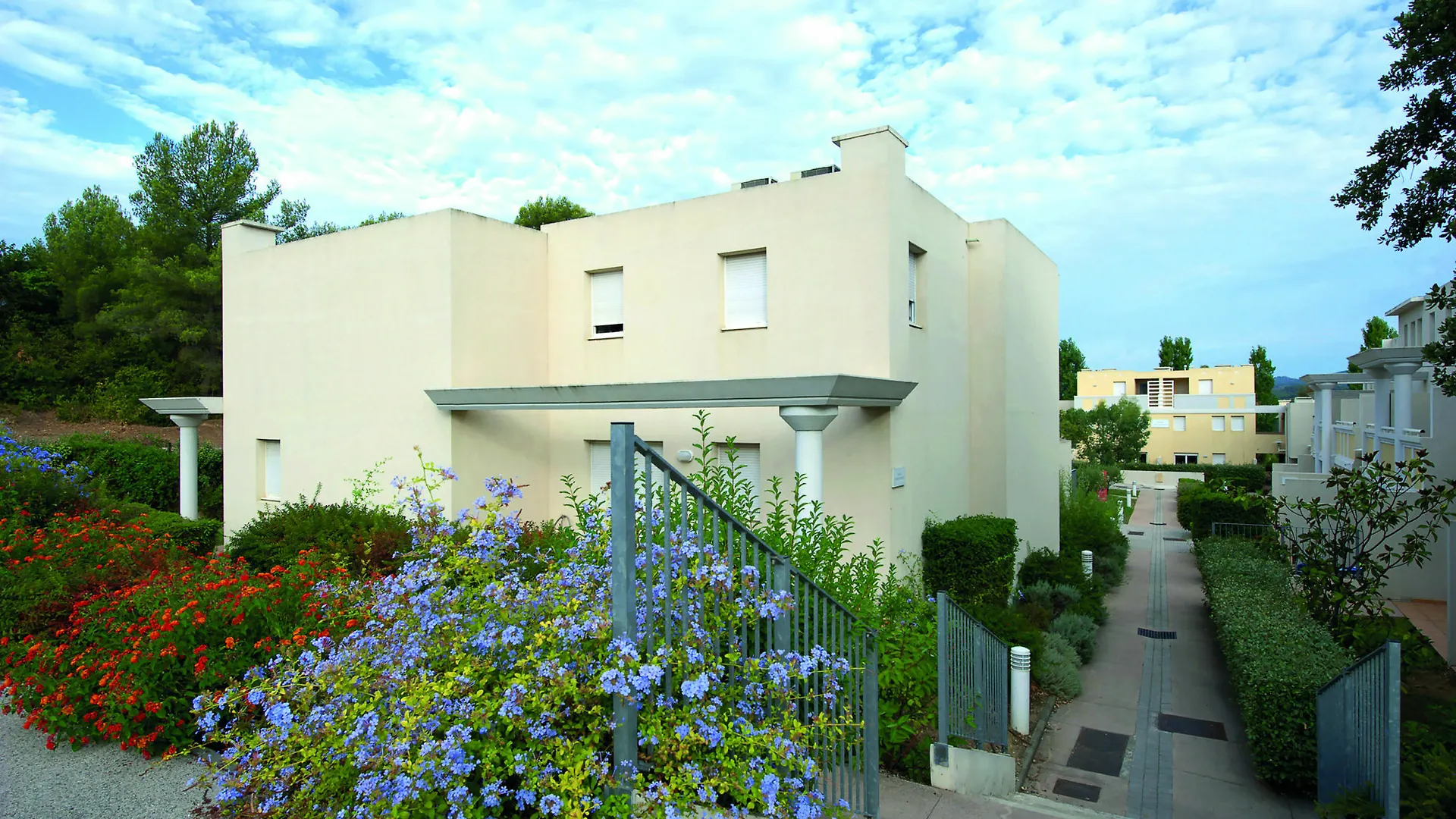 Comfort Aparthotel Six-Fours Six-Fours-les-Plages Hotel